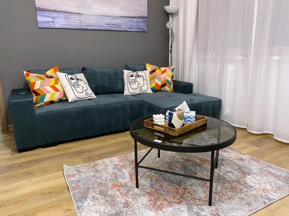 Central Cozy Apartment North Railway St - 4 Min Walk Bucareste Exterior foto