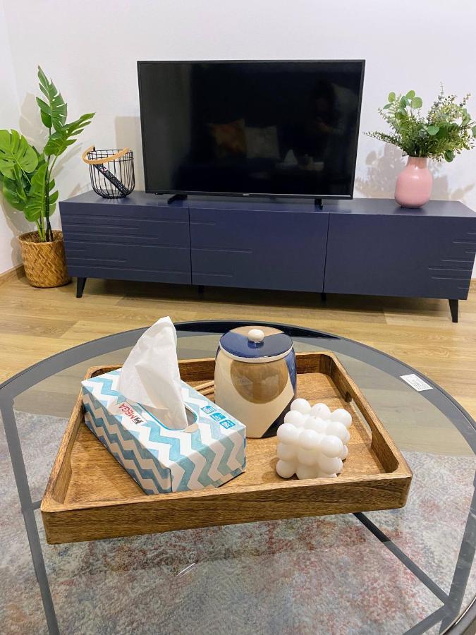 Central Cozy Apartment North Railway St - 4 Min Walk Bucareste Exterior foto